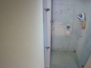 voyeurcam-casa-salsa-shower-1
