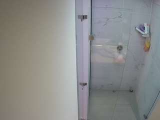 voyeurcam-casa-salsa-shower-1