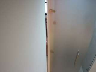 voyeurcam-casa-salsa-shower-1