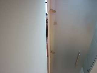 voyeurcam-casa-salsa-shower-1