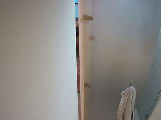 voyeurcam-casa-salsa-shower-1