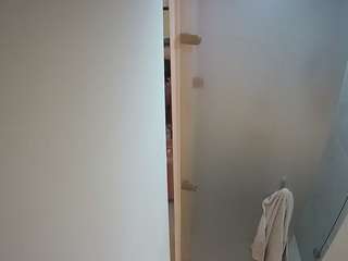 voyeurcam-casa-salsa-shower-1