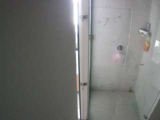 voyeurcam-casa-salsa-shower-1