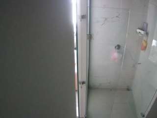 voyeurcam-casa-salsa-shower-1