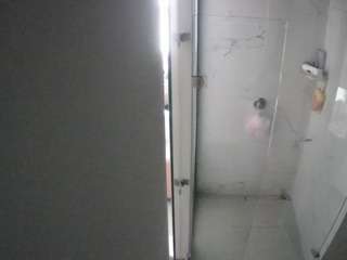 voyeurcam-casa-salsa-shower-1