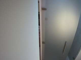 voyeurcam-casa-salsa-shower-1