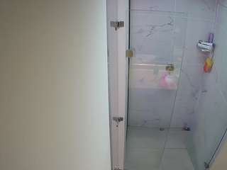 voyeurcam-casa-salsa-shower-1