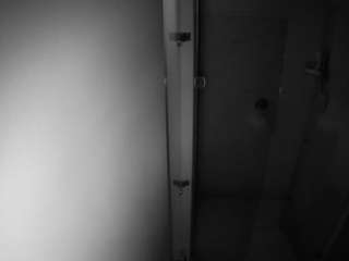 voyeurcam-casa-salsa-shower-1 camsoda