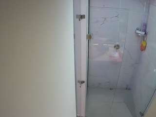 voyeurcam-casa-salsa-shower-1