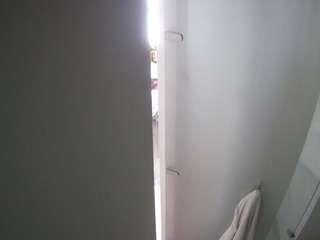 voyeurcam-casa-salsa-shower-1