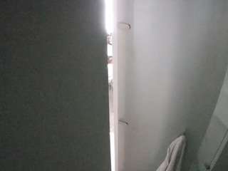 voyeurcam-casa-salsa-shower-1