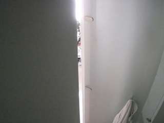 voyeurcam-casa-salsa-shower-1