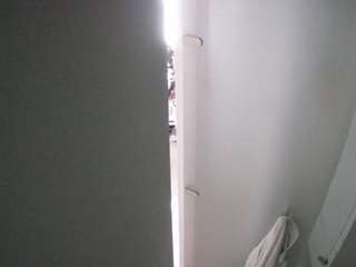 voyeurcam-casa-salsa-shower-1
