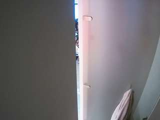 voyeurcam-casa-salsa-shower-1