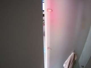 voyeurcam-casa-salsa-shower-1