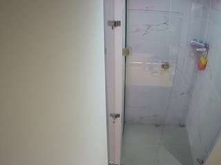 voyeurcam-casa-salsa-shower-1