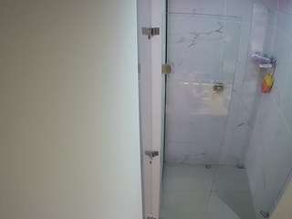voyeurcam-casa-salsa-shower-1