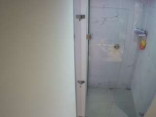 voyeurcam-casa-salsa-shower-1