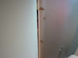 voyeurcam-casa-salsa-shower-1