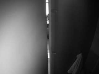 voyeurcam-casa-salsa-shower-1