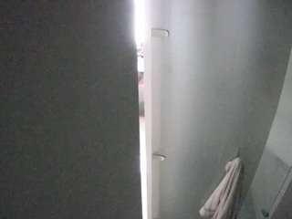 voyeurcam-casa-salsa-shower-1