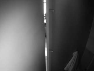voyeurcam-casa-salsa-shower-1