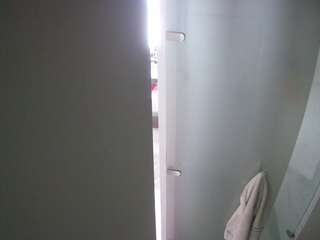 voyeurcam-casa-salsa-shower-1