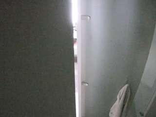 voyeurcam-casa-salsa-shower-1