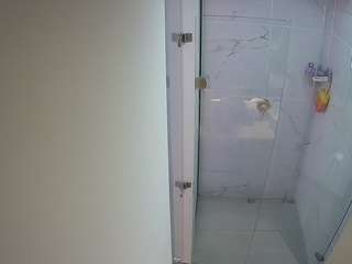 voyeurcam-casa-salsa-shower-1
