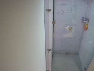 voyeurcam-casa-salsa-shower-1