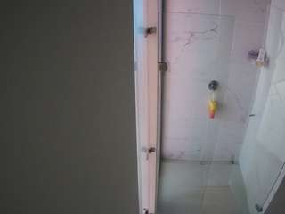 voyeurcam-casa-salsa-shower-1