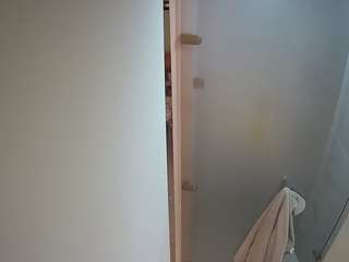 voyeurcam-casa-salsa-shower-1