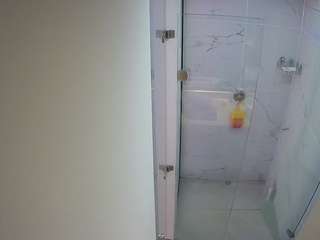 voyeurcam-casa-salsa-shower-1