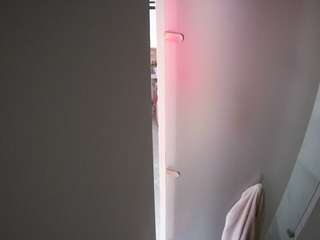 voyeurcam-casa-salsa-shower-1