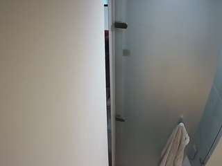 voyeurcam-casa-salsa-shower-1