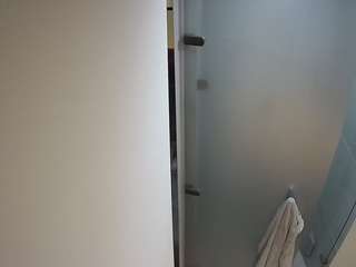 voyeurcam-casa-salsa-shower-1