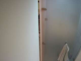 voyeurcam-casa-salsa-shower-1