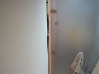 voyeurcam-casa-salsa-shower-1