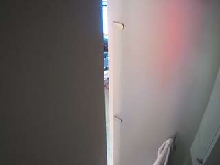 voyeurcam-casa-salsa-shower-1