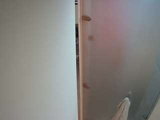 voyeurcam-casa-salsa-shower-1
