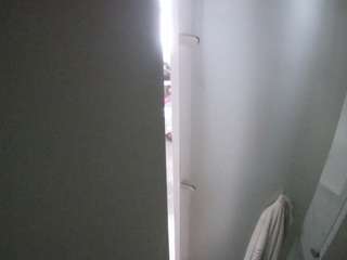 voyeurcam-casa-salsa-shower-1