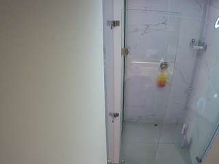 voyeurcam-casa-salsa-shower-1