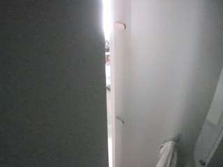 voyeurcam-casa-salsa-shower-1 webcam model