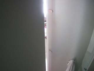 voyeurcam-casa-salsa-shower-1