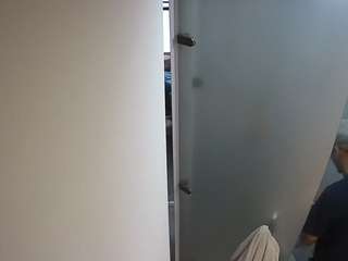 voyeurcam-casa-salsa-shower-1 voyeurcam-casa-salsa-shower-1