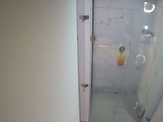 voyeurcam-casa-salsa-shower-1