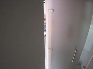 voyeurcam-casa-salsa-shower-1