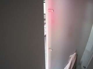 voyeurcam-casa-salsa-shower-1