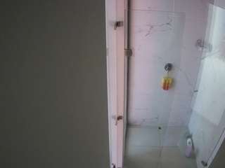 voyeurcam-casa-salsa-shower-1