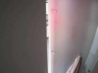 voyeurcam-casa-salsa-shower-1